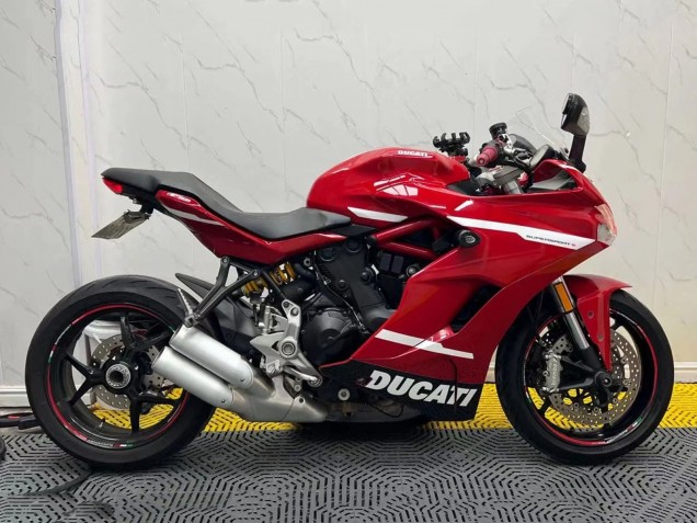 2017-2022 Ducati Supersport 939/939S Motorcycle Fairings - Red White Black