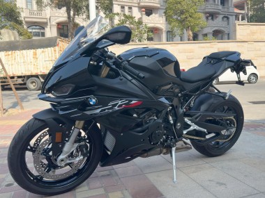 2023-2024 BMW S1000RR Motorcycle Fairings - Glossy Black