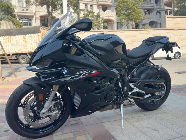 2023-2024 BMW S1000RR Motorcycle Fairings - Glossy Black