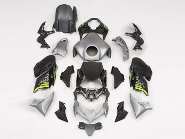 2020-2024 Kawasaki Z900 Motorcycle Fairings - Black Silver